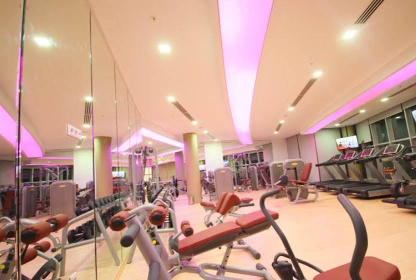 Titanic Hotel & Spa Sulaymaniyah Exterior photo The gym at the hotel