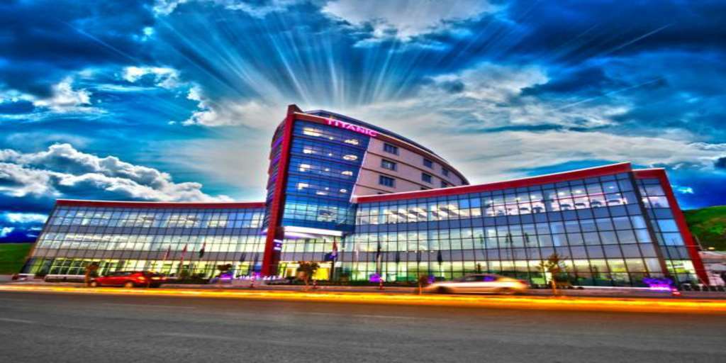 Titanic Hotel & Spa Sulaymaniyah Exterior photo The headquarters of Turkmen Airlines in Ashgabat