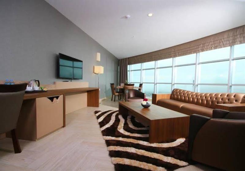 Titanic Hotel & Spa Sulaymaniyah Exterior photo Suite